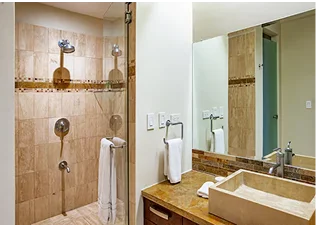 Full bathroom 2